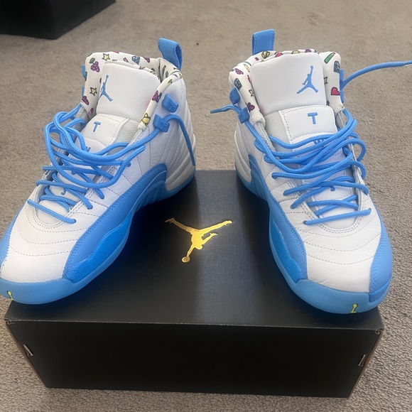 Jordan 12 Retro Emoji White/University Blue - Picture 2 of 5